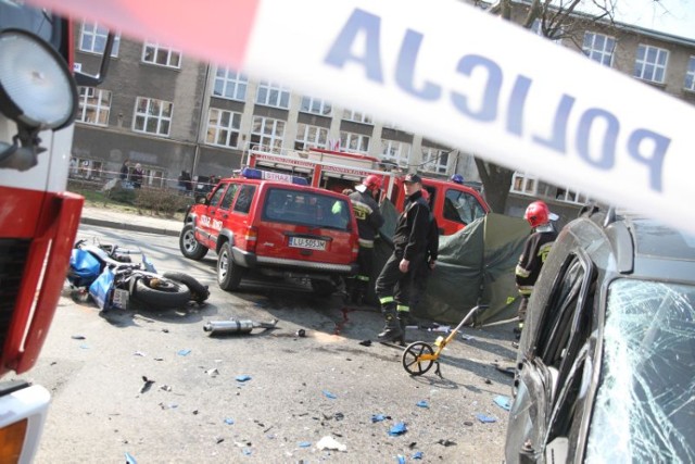 Wypadek na ul. Lipowej. Motocykl zderzył się z osobową toyotą. ...