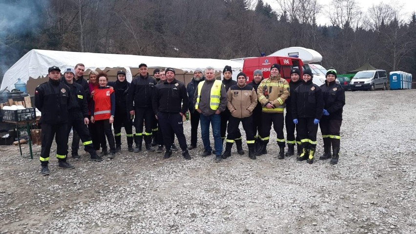Ochotnicy z gminy Siedlec zakończyli misję pomocy na granicy polsko - ukraińskiej [FOTO]