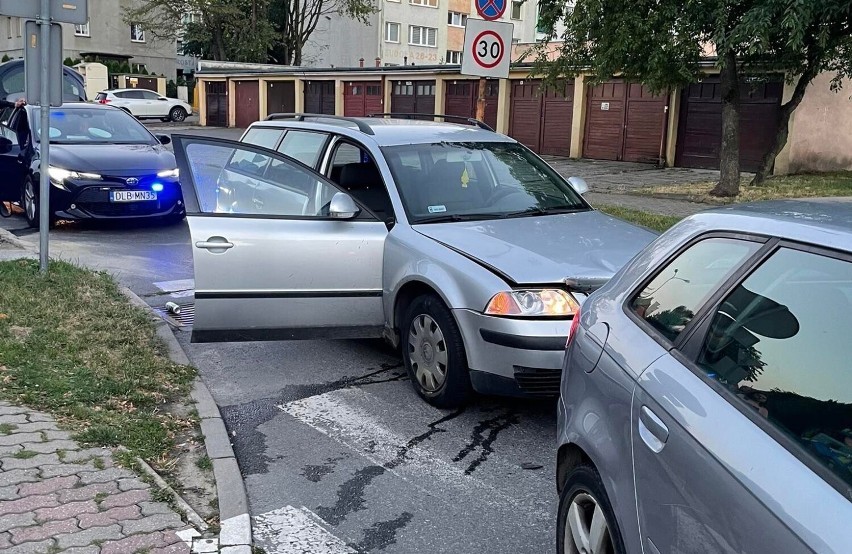 Nietrzeźwy kierowca spowodował kolizję w Oleśnicy. Za swój czyn odpowie przed sądem