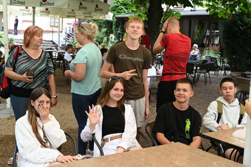 Do Kielc przyjechały dzieci z Nowej Kachowki w Ukrainie. W poniedziałek wystartowały polsko-ukraińskie półkolonie kulturowe
