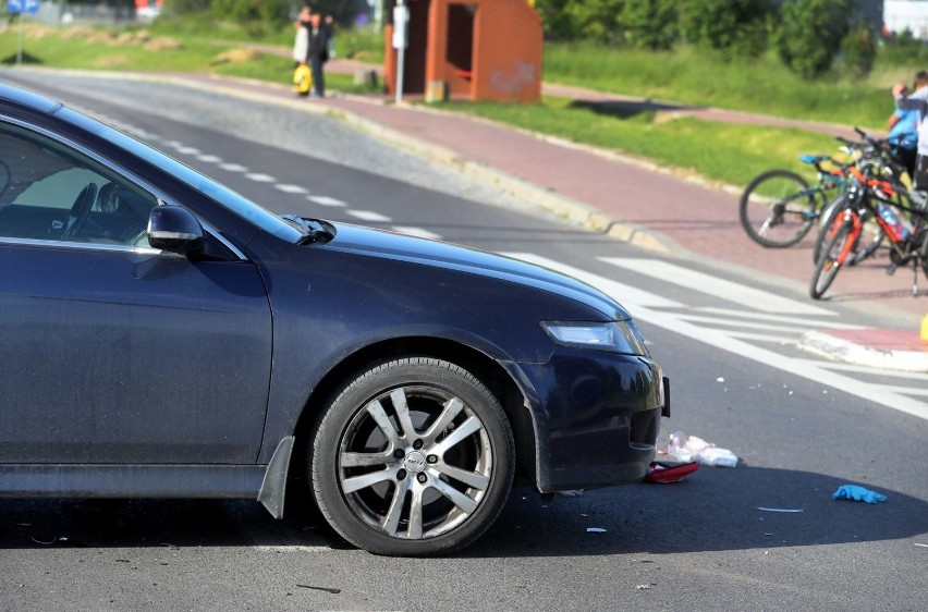 Tragiczny wypadek w Przecławiu. Nie żyje motocyklista [ZDJĘCIA]