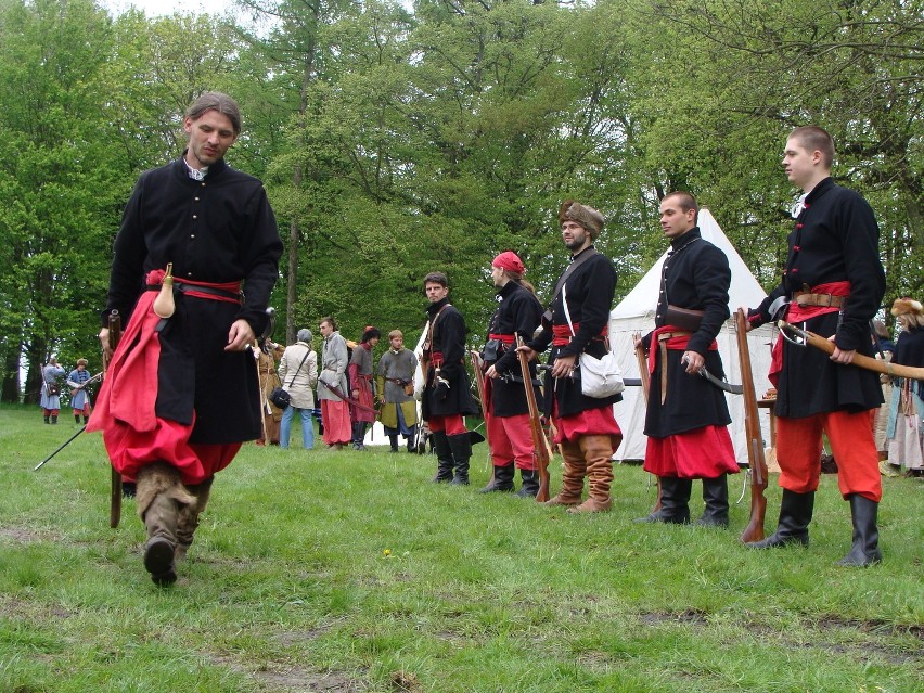 Trwa Majówka Historyczna w Zawieprzycach