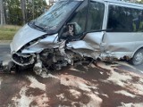 Kraksa trzech aut na DK 20 Bytów-Kościerzyna. Trzy osoby ranne