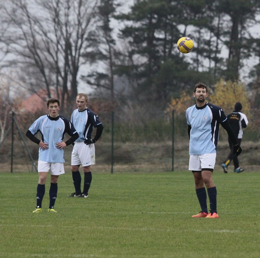 Sztorm Mosty - GKS Sierakowice 1:1