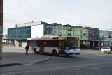 Z dworca autobusowego w Tarnowie znowu odjeżdżają autobusy. Podróż mogą rozpoczynać tu mieszkańcy gminy Tarnów oraz Lisia Góra