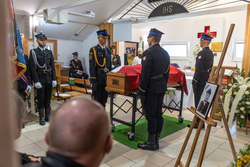 Pogrzeb Andrzeja Puskarza, druha OSP Balice, który zginął...
