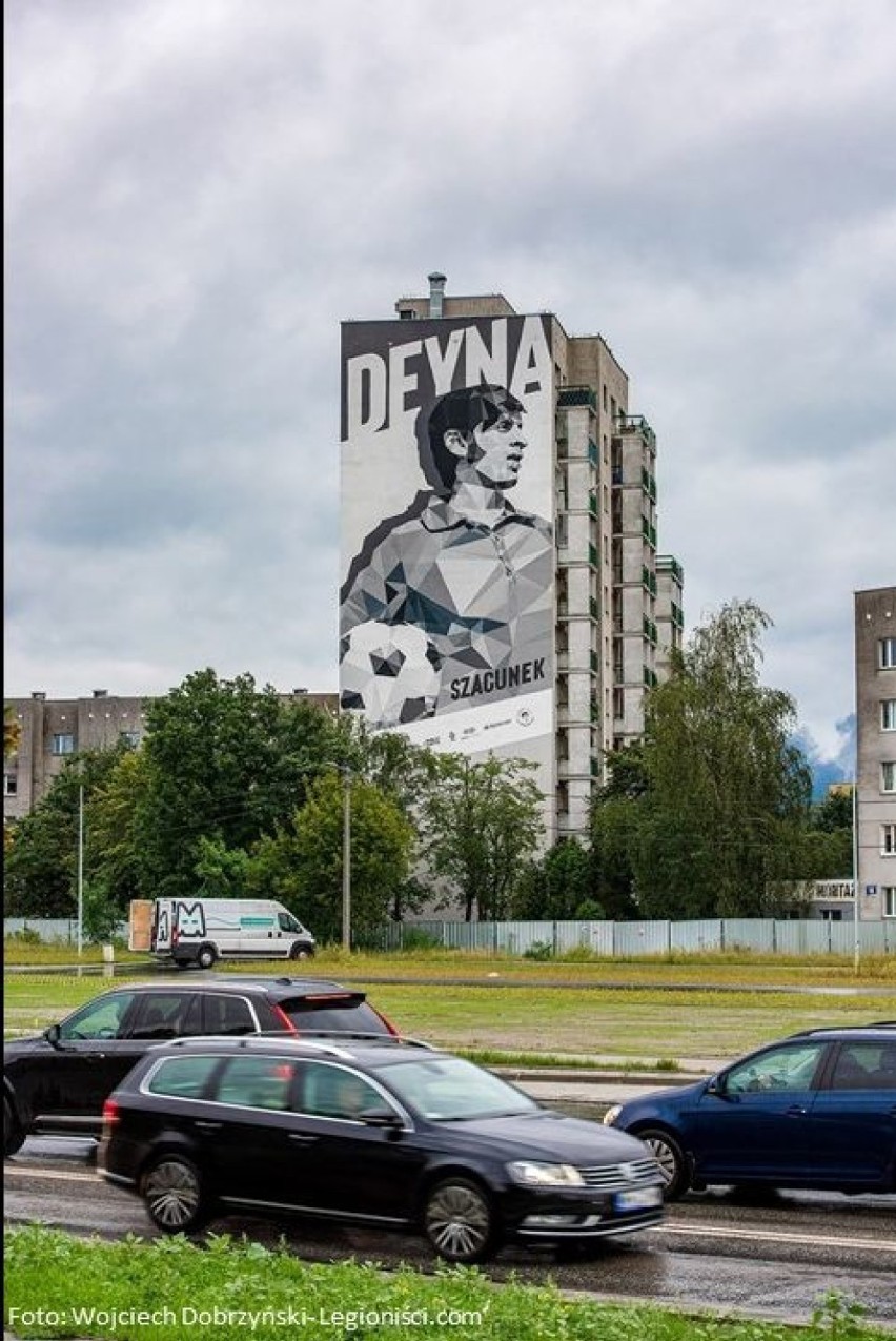 Mural odsłonięty w Warszawie