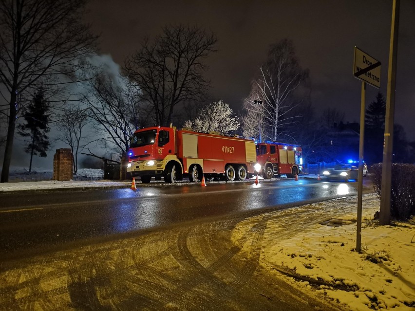 Pożar budynku przy ul. Siemianowickiej w Bytomiu [ZDJĘCIA]