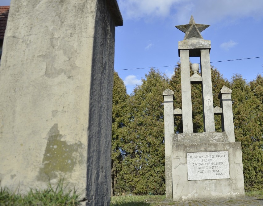 Malbork. Pomnik z gwiazdą przy ulicy Sikorskiego nie zostanie rozebrany. To oficjalne stanowisko wojewody pomorskiego