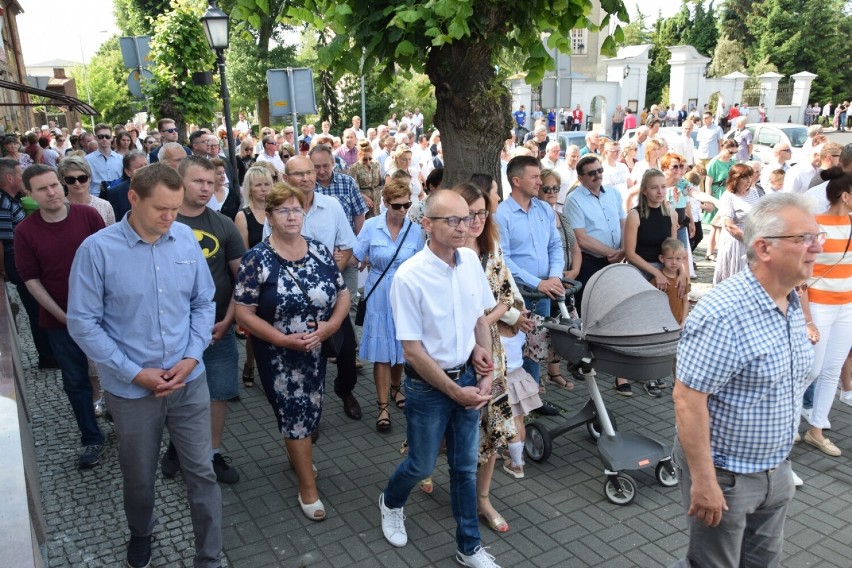 Boże Ciało jest okazją do rozważania tajemnicy Eucharystii,...