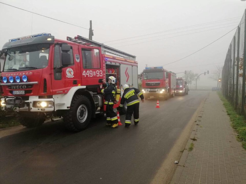 Pożar w budynku mieszkalnym w Tuchomiu - jedna osoba poszkodowana