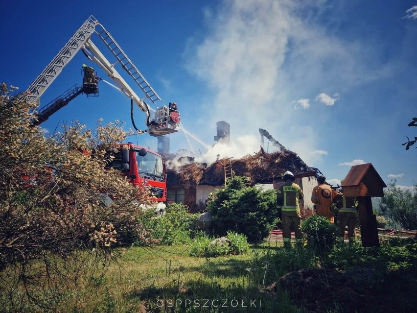 Groźny pożar budynku mieszkalnego w miejscowości Lisewiec...