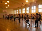 Strzegom: Międzynarodowy Dzień Tańca w Gimnazjum nr 