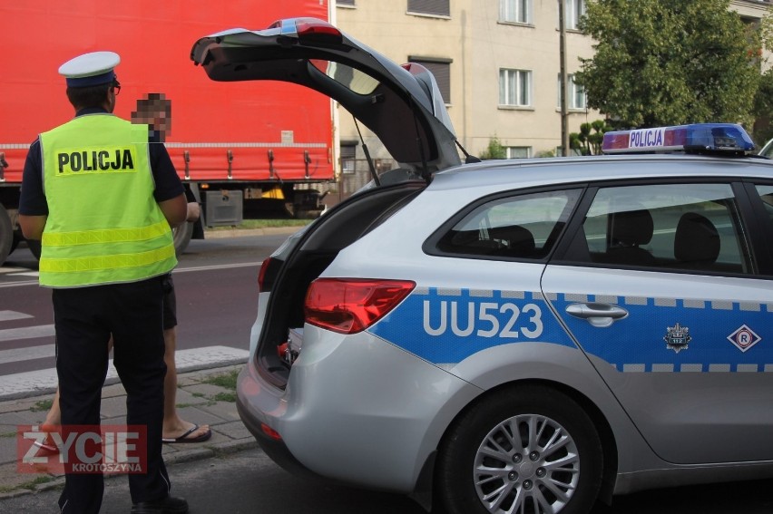 Zderzenie dwóch aut na ul. Witosa w Krotoszynie [ZDJĘCIA]                                     