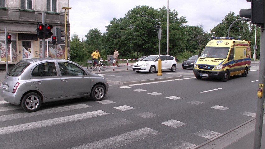 Potrącenie pieszego na ulicy Łódzkiej w Kaliszu