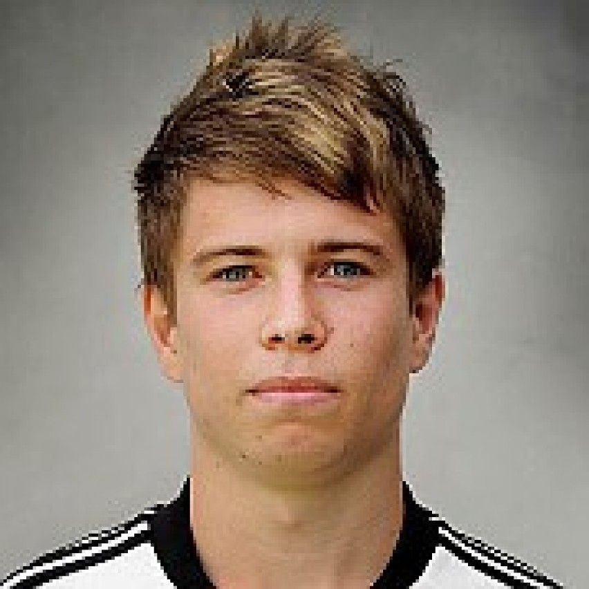 W sezonie 2008/2009 młody Kosecki trafił do Młodej...
