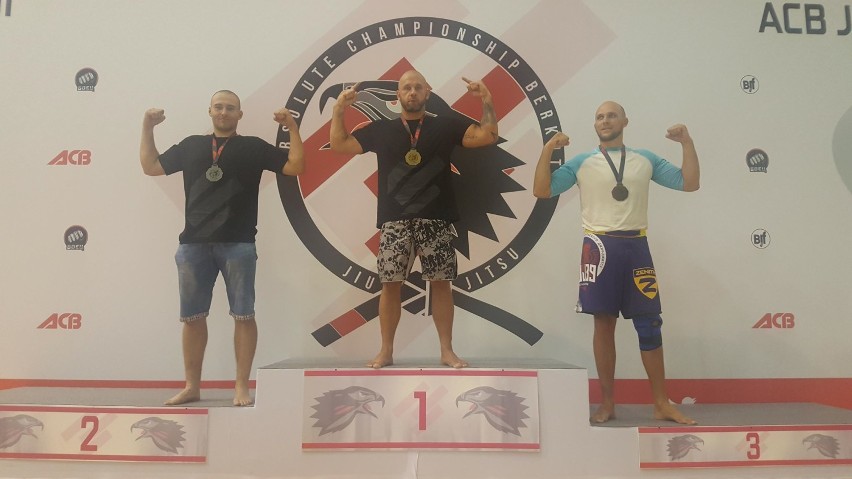 KSW Nokaut z Kościana zdobył 3 medale na mistrzostwach Europy FOTO