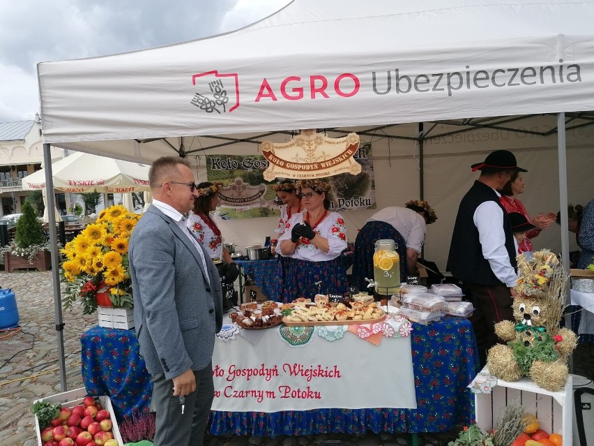 Bitwa Regionów w Starym Sączu. Najsmaczniejsze danie przygotowało Koło Gospodyń Wiejskich ze Szczawnika