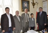 Burmistrz Jarosławia Andrzej Wyczawski przyjął gości z USA