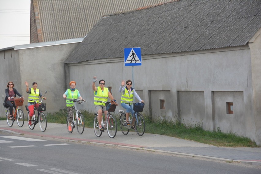Gmina Wielichowo: Mieszkańcy pojechali na rajd rowerowy do Górki Duchownej [ZDJĘCIA]
