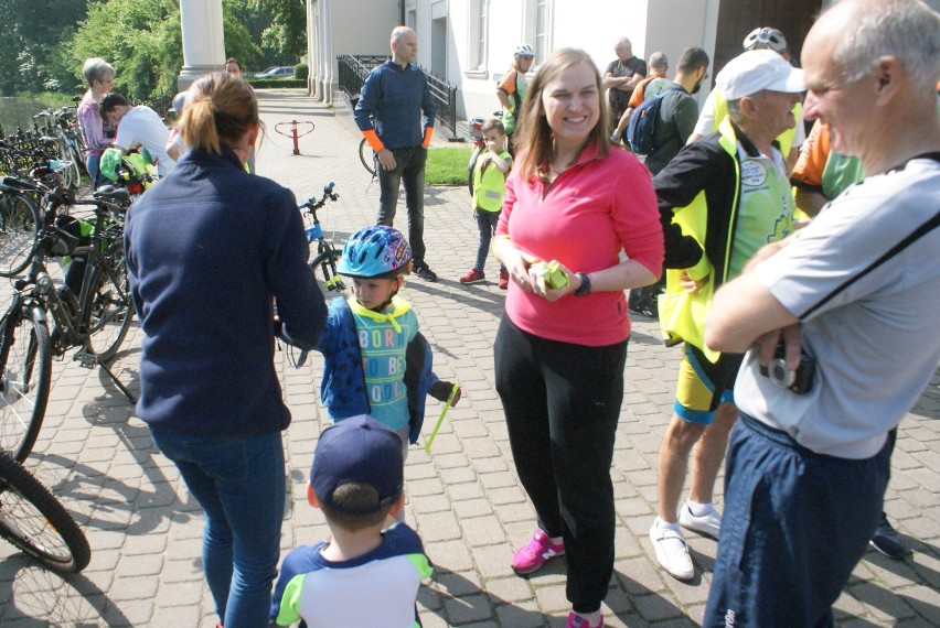 Rodzinny Rajd Rowerowy "Z przedszkolakiem na rowerze" w...