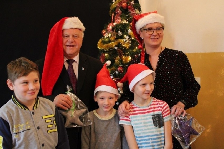 Święty Mikołaj odwiedził dzieci z Ośrodka Szkolno-Wychowawczego w Kamieniu Pomorskim