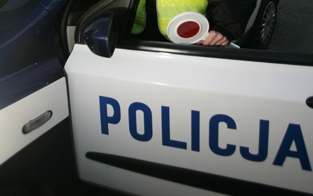 „STOP 24" to policyjna akcja prewencyjna, która ma chronić samochody przed kradzieżą. Jest bezpłatna.