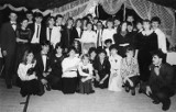 Tylko u nas. Fotografie z liceum w Miastku z lat 1980-1989. Życie szkoły oficjalne i mniej oficjalne (ZDJĘCIA)
