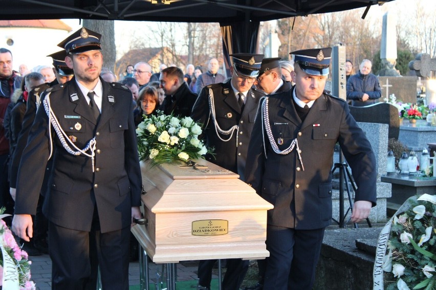 Pogrzeb druha Grzegorza Dziadkowca z OSP Niepołomice