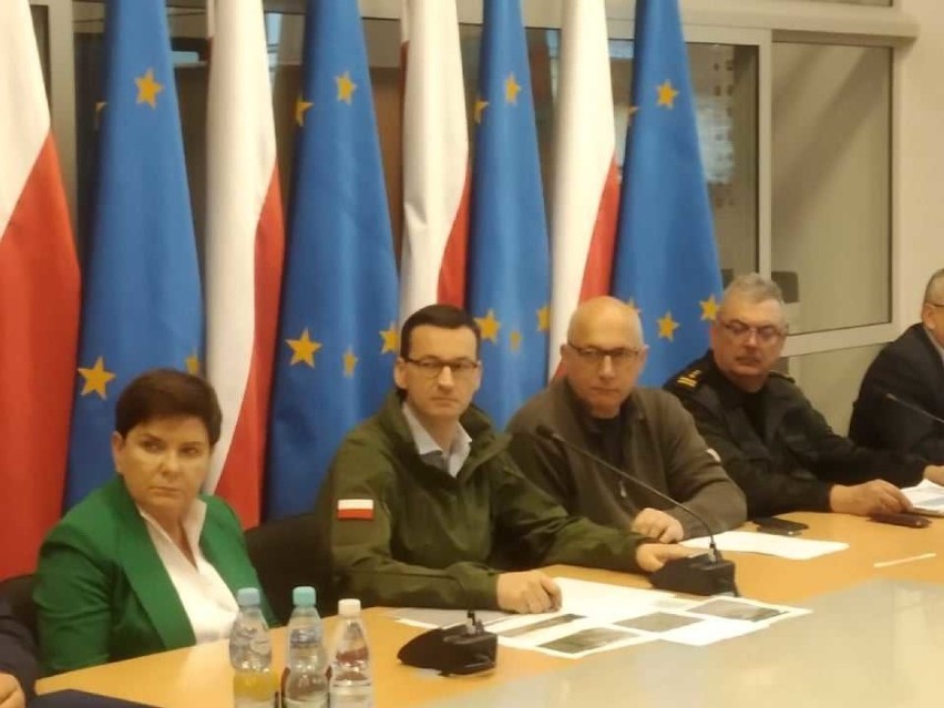 Kraków. Premier Morawiecki na posiedzeniu sztabu kryzysowego