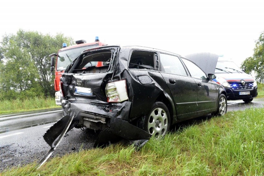 Wypadek na trasie Bonikowo - Sepno. Zderzyły się osobówka i samochód ciężarowy