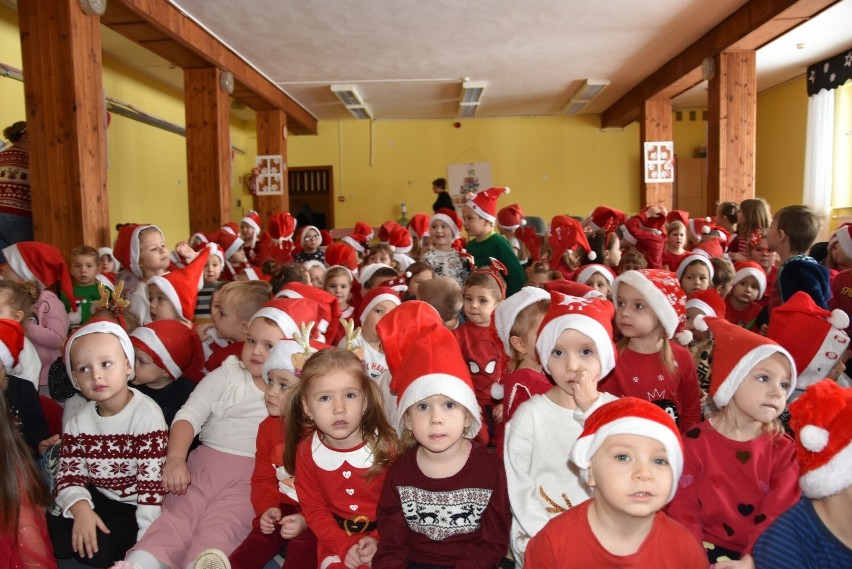 Przedszkolaki z Byczyny oczekiwały przyjścia świętego...