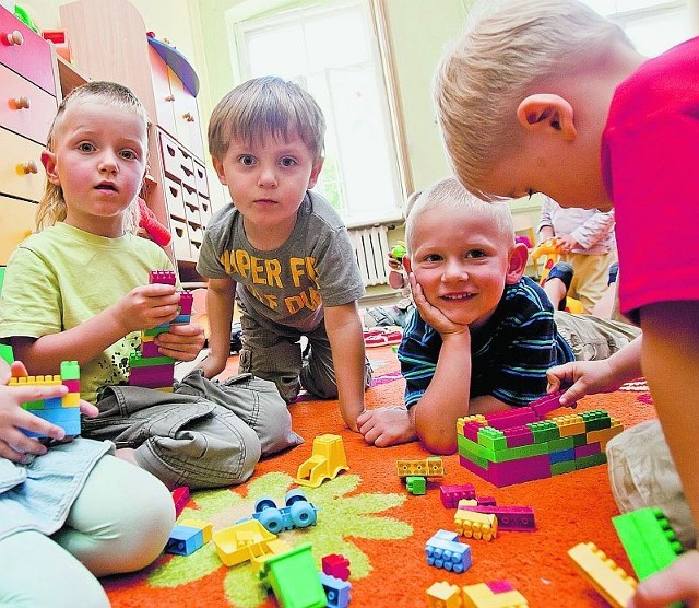 Maluchy z niepublicznego żłobka przy ulicy Tęczowej