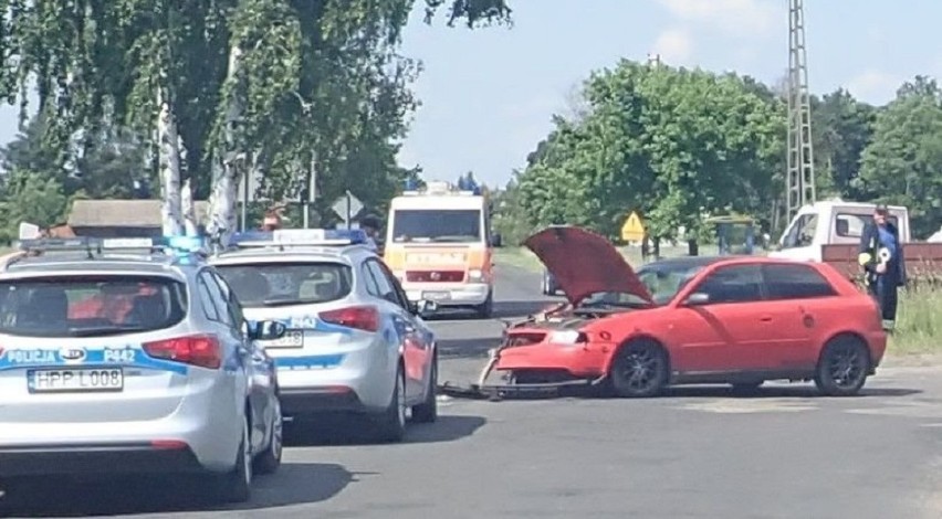 Wypadek na drodze powiatowej między Patoką i Wędziną...