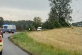 Wypadek w gminie Dobryszyce. Dwie ranne osoby w szpitalu