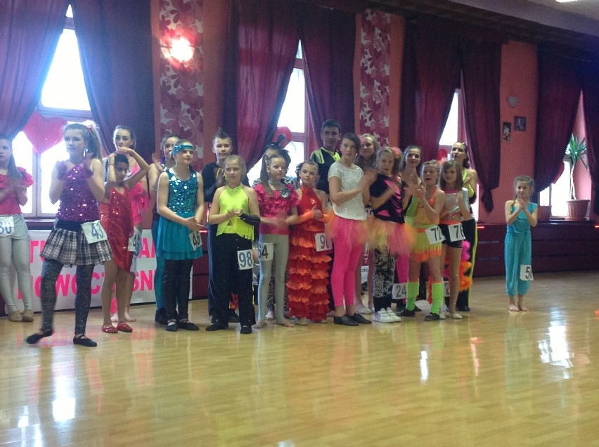 Bon na ZUMBĘ w Demi Dance School znajdziesz w Panoramie Wałbrzyskiej