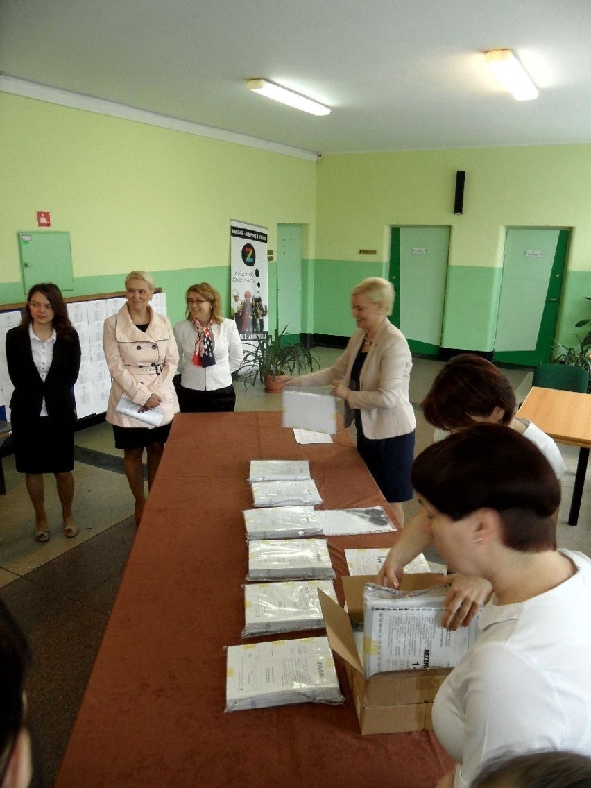 Matura 2013 w Zespole Szkół Ekonomicznych w Wodzisławiu. Zobacz zdjęcia