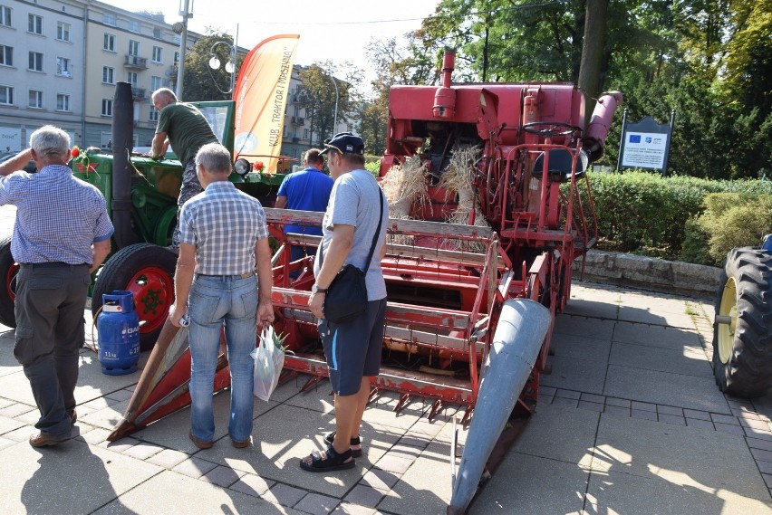 Krajowa Wystawa Rolnicza w Częstochowie [ZDJĘCIA] Zobaczcie najnowocześniejsze ciągniki i zabytkowe traktory