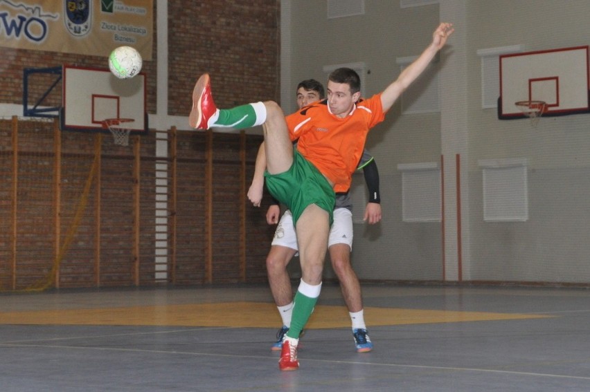 Żukowska Liga Futsalu. Zdjęcia z meczów Borkowa, Czapli, Niestępowa i Rutek