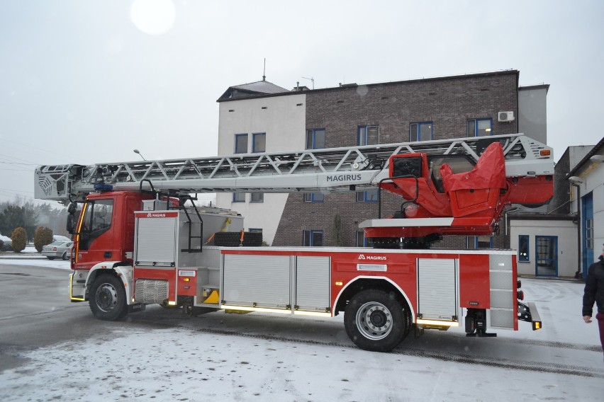 Nowa drabina strażacka już w Sosnowcu [ZDJĘCIA]