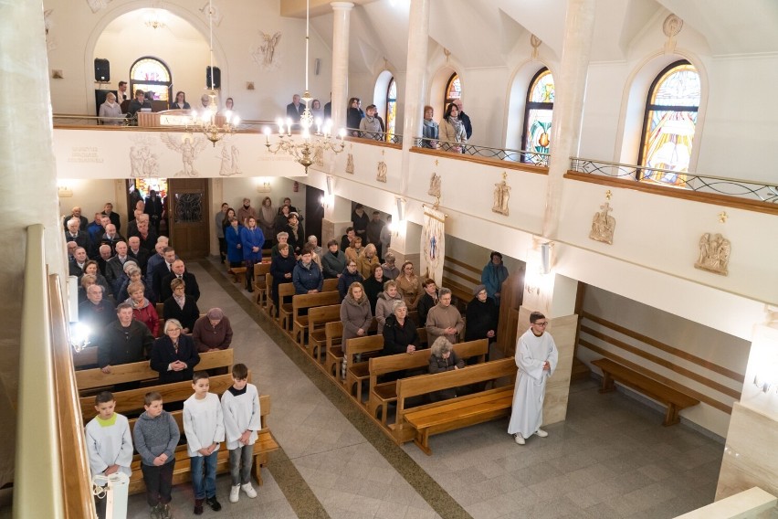 W Lisowie można pomodlić się przy relikwiach rodziny Ulmów