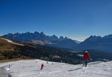 Dlaczego warto wybrać się na narty do Włoch?
