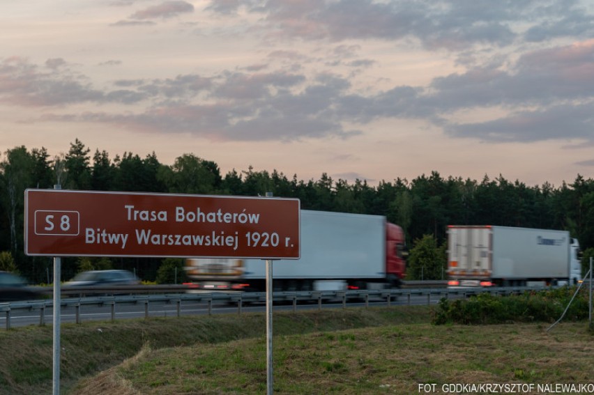 Trasa S8 biegnąca również przez Łódzkie nosi nazwę Bohaterów...