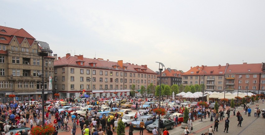 Dochód gminy na 1 mieszkańca*: 1485,83

*Wskaźnik dochodów...