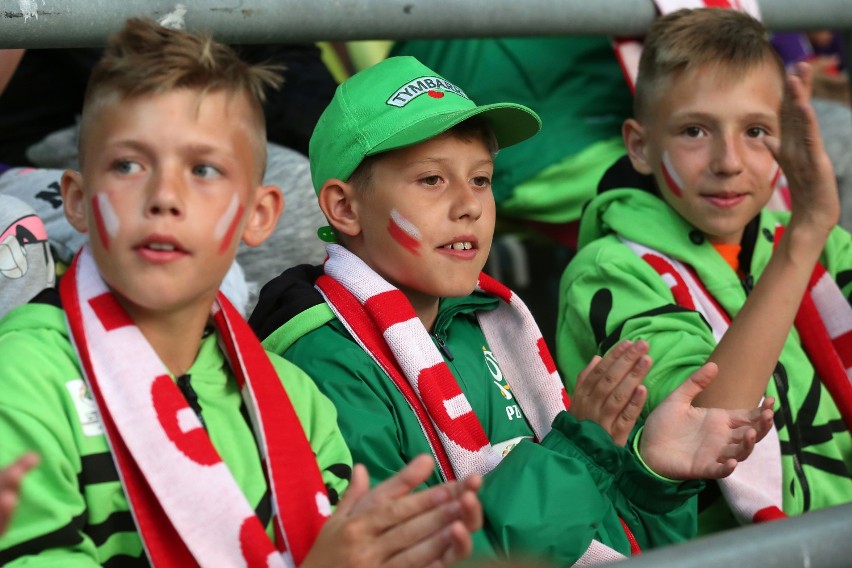 Zwycięzcy turnieju "Z Podwórka na Stadion o Puchar Tymbarku"...