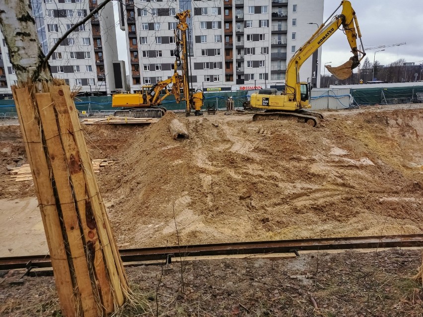 Budowa nowych bloków pomiędzy osiedlem Avia i os. Dywizjonu...