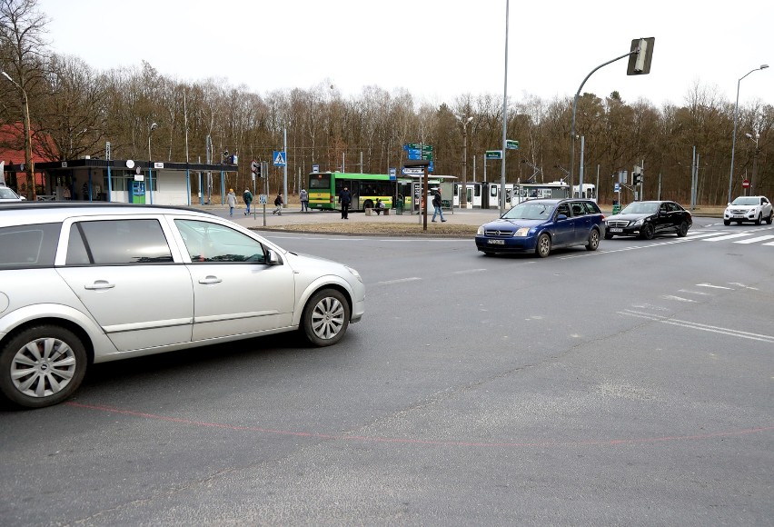 Przebudowa węzła przesiadkowego "Głębokie". Takie zajdą zmiany [ZDJĘCIA]