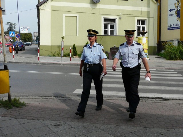 Nie ma dnia, by strażnicy nie przyłapani kogoś na nielegalnym pozbywaniu się odpadków