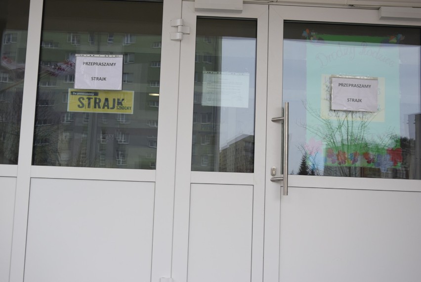 Drugi dzień strajku nauczycieli. Jak sytuacja wygląda w Gdyni?