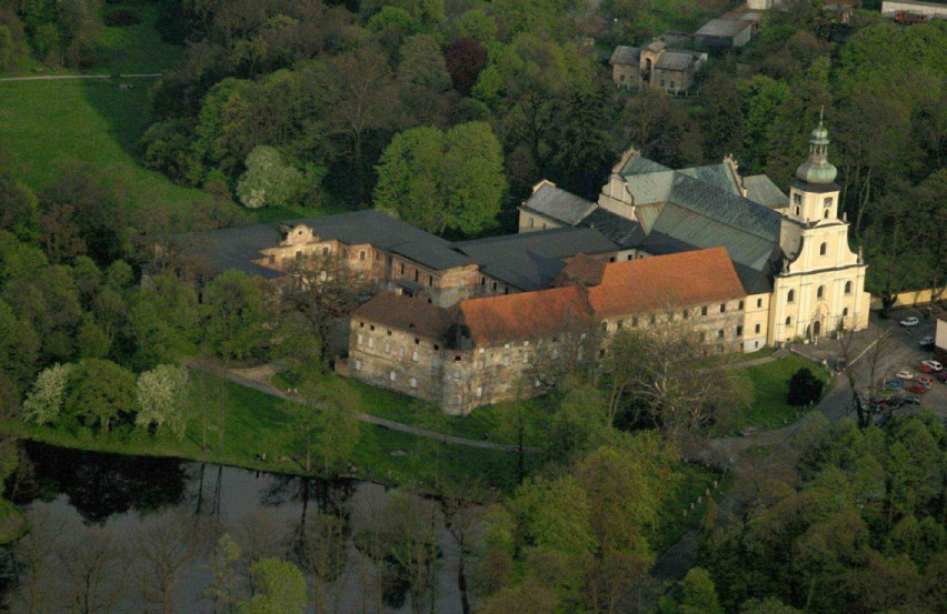 Na 9. miejscu pow. raciborski  z liczbą 2,9 tys....